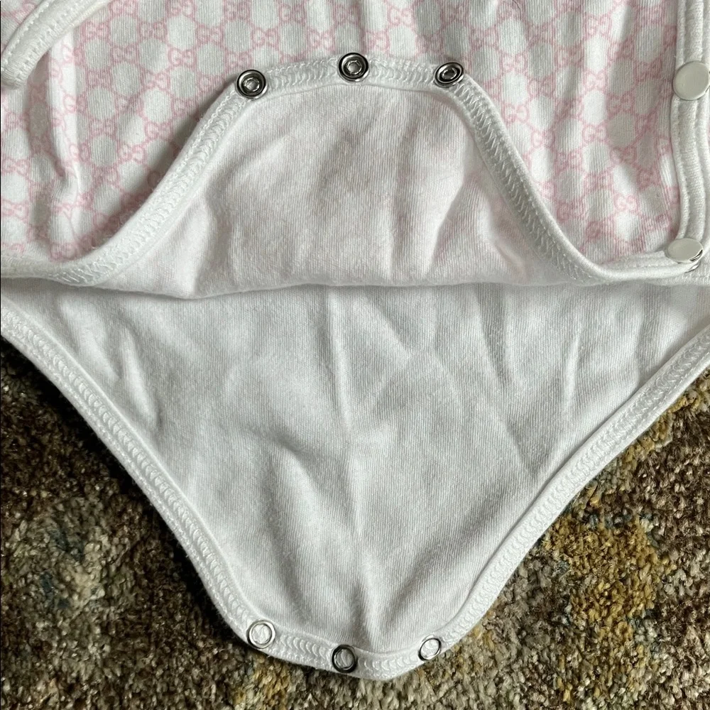 Gucci Pink and White Baby Matching Set